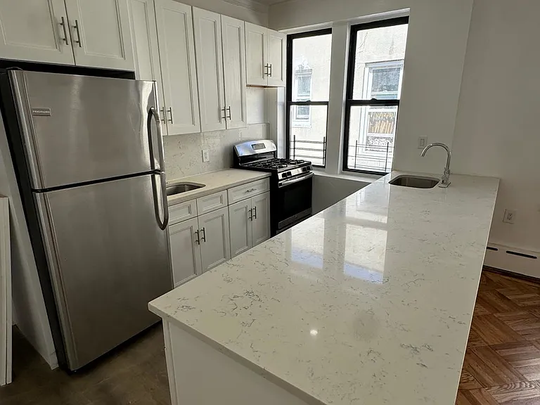 216 E 93rd St #3A — Photo 19