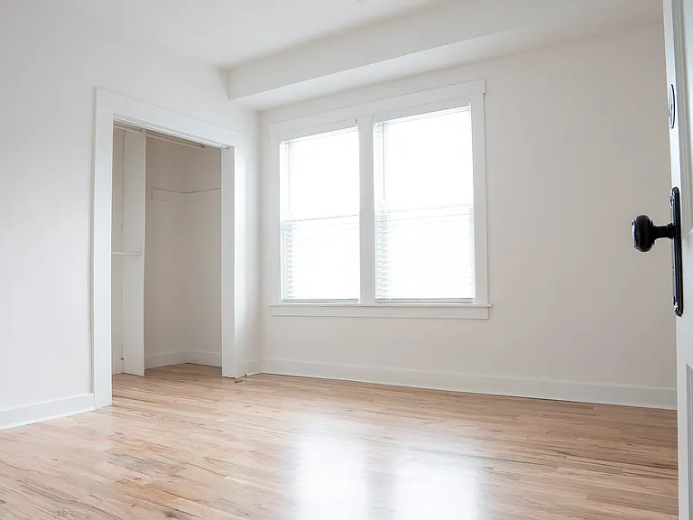 3 Napoleon St #1 — Photo 5
