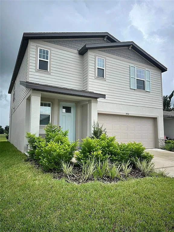 3 bed, 2.5 bath, 1964 sqft, $2,700 — Photo 2