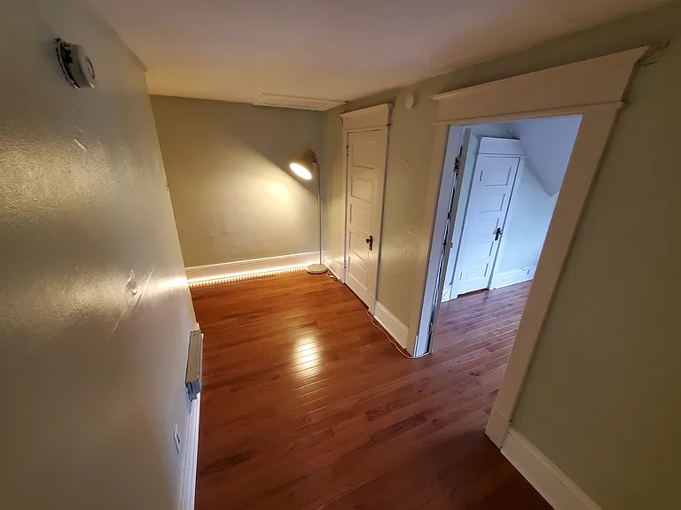 5800 15th Ave NE #6 — Photo 10