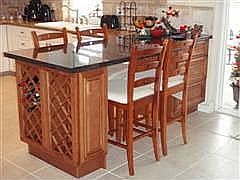 Breakfast & Casual Dining