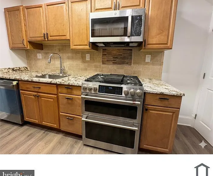 303 Webster St NW — Photo 6