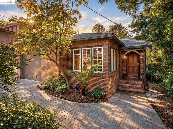 3938 Maybelle Ave, Oakland, CA 94619