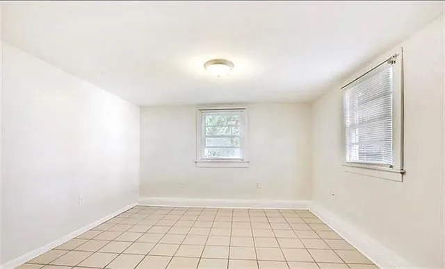 2820 Oreilly St #LOWER — Photo 7