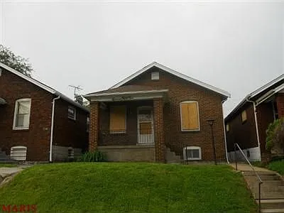 1152 Canaan Ave photo 1