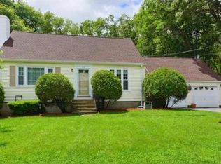 57 Beaverbrook Rd, Burlington, MA 01803