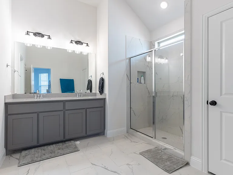 5200 Woodway Dr — Photo 14