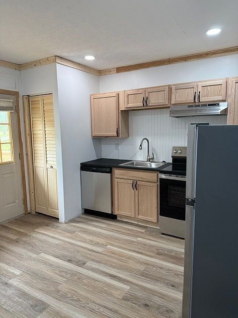 1st image of 2035 Oneil Rd #B