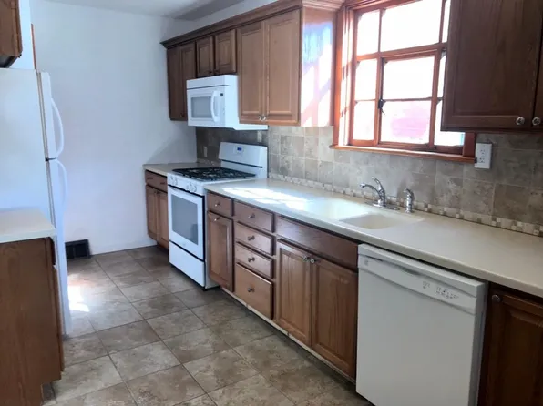 512 Alexander St, Greensburg, PA 15601