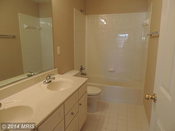 3rd image of 29626 Old Creek Ln