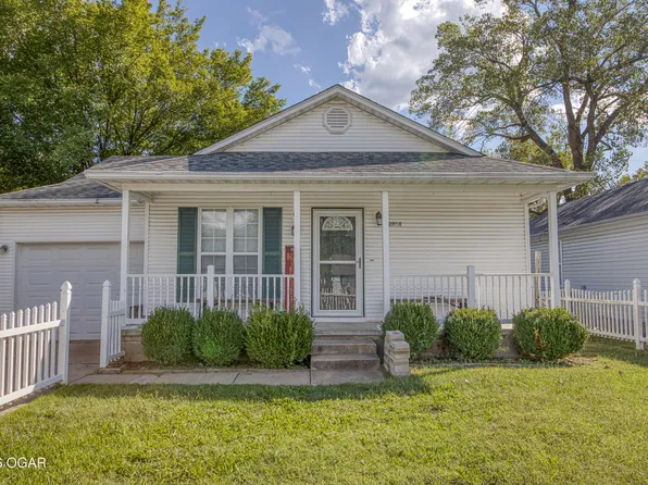 2014 W Perkins St, Joplin, MO 64801