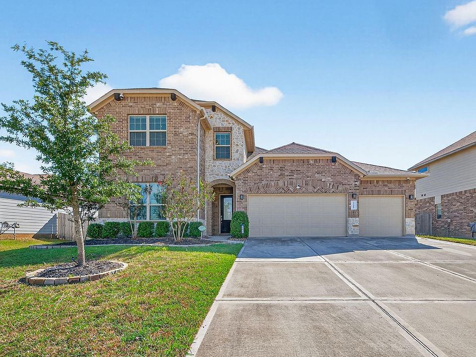 1st image of 25818 Balsamwood Dr