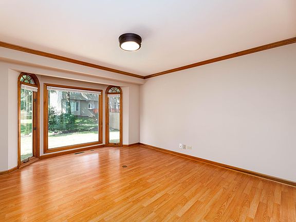 3rd image of 1307 Pamela Ct