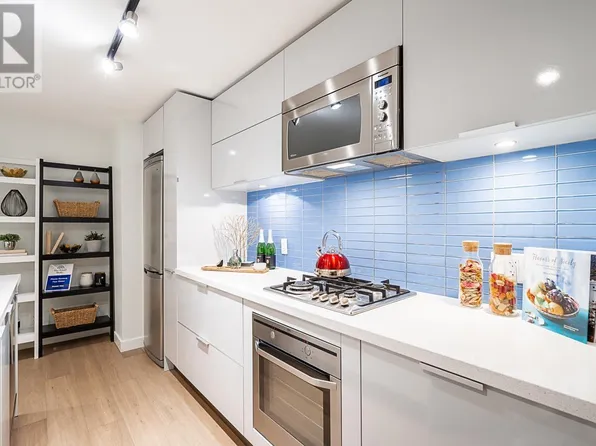 108 Cordova St W, Vancouver, BC