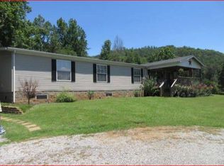 849 Reagan Valley Rd, Tellico Plains, TN 37385