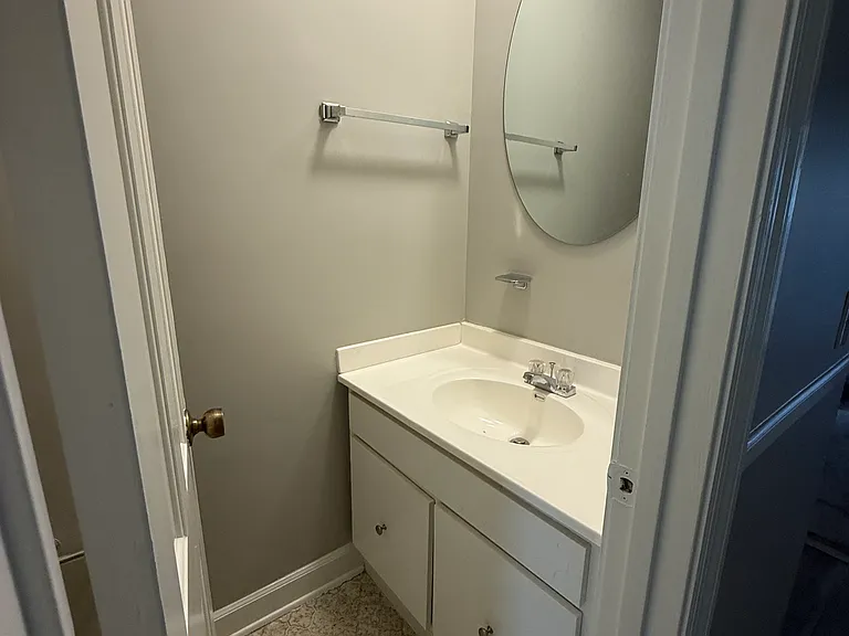 7602 Hunt Club Rd #B106 — Photo 6