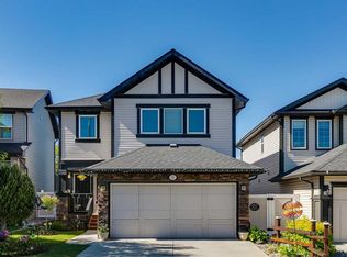 23 Kingston Vw SE, Airdrie, AB T4A0K4