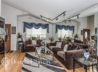 71 W 15th St, Deer Park, NY 11729