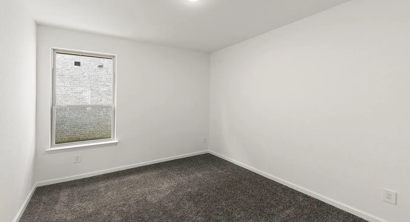 3 bed, 1589 sqft, $2,250 — Photo 2