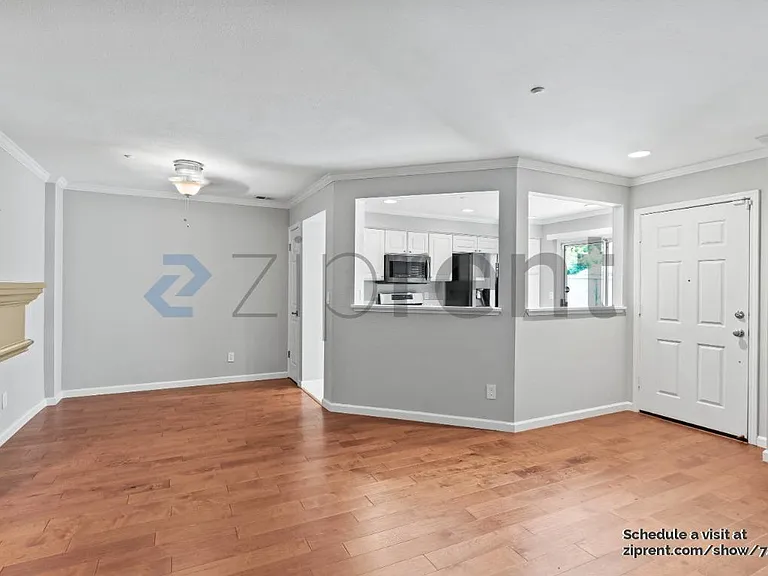 6320 Island Pine Way — Photo 5
