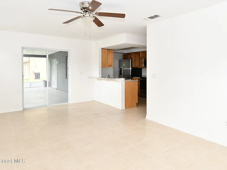 838 Gillen Ave NW — Photo 15