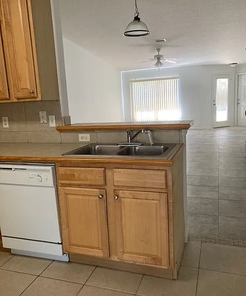 29 Pony Ln #A — Photo 10
