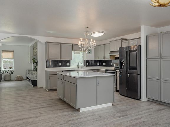 3rd image of 1615 Kassi Ct