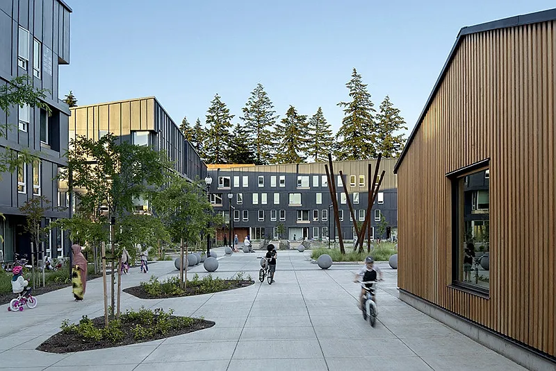 Rockwood Village Apartments — Photo 3
