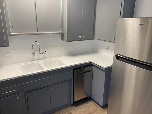 137 N Myrtle Ave #1 Photo 1