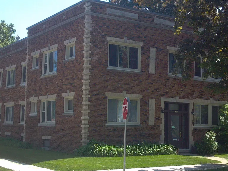 6 family of 1 bedroom units all with 1 tenant per unit. unit available front upper right. unit is almost the length of the building