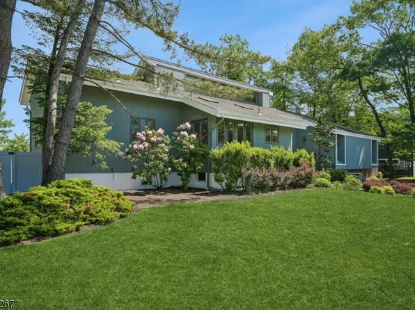154 Brentwood Dr, South Orange Village Twp., NJ 07079