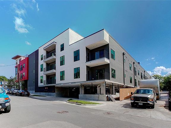 2nd image of 2213 Poquito St #213