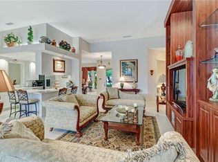 2877 Hatteras Way, Naples, FL 34119