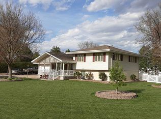 2490 17th Ter, Plainville, KS 67663