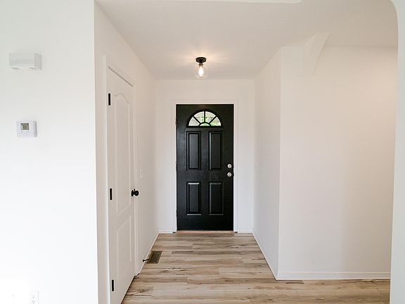 5th image of 1211 Woodland Ridge Drive