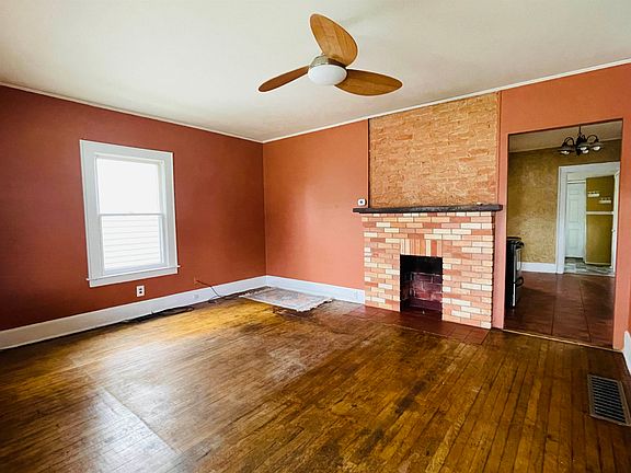 5th image of 3233 Hampton St