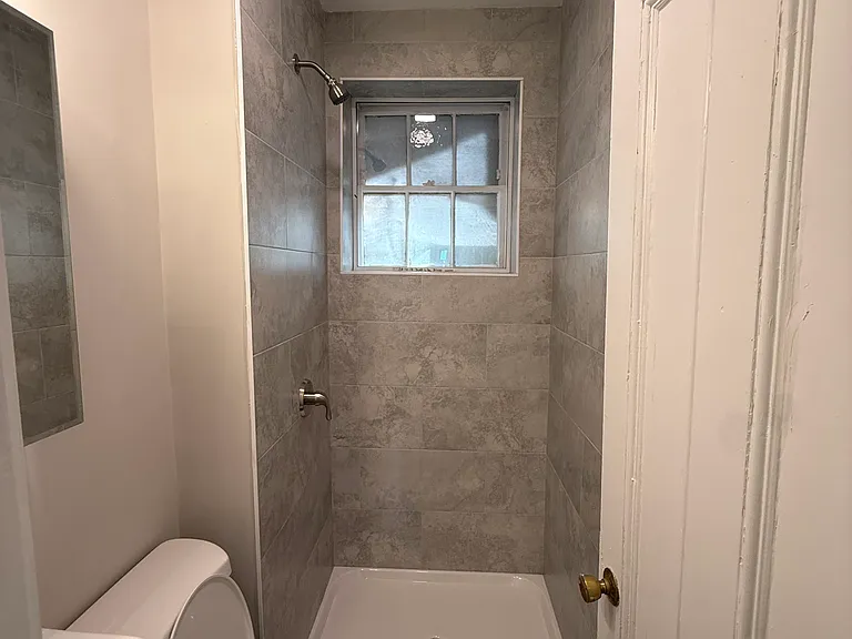 38 Walnut St #4 — Photo 26