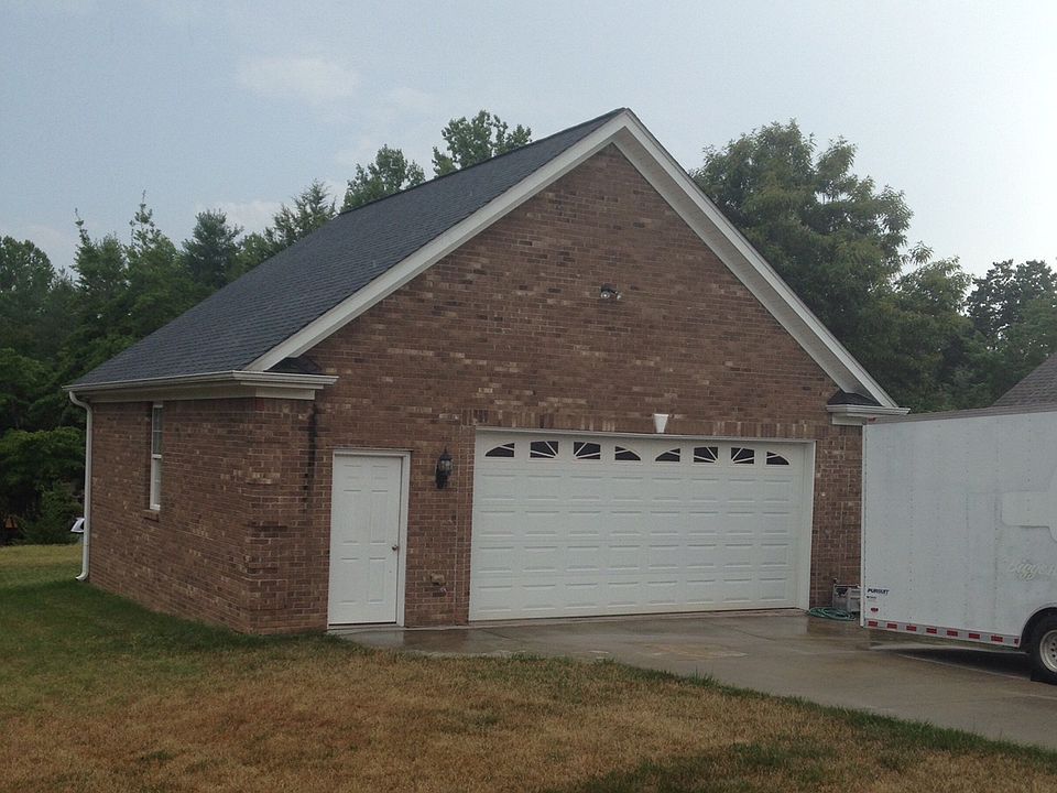 2nd image of 186 Sugarberry Ct
