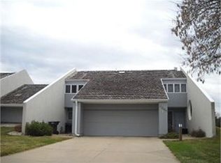 4557 Hamilton Blvd, Sioux City, IA 51104