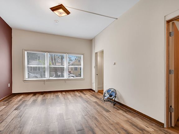 2nd image of 2856 W 38th Pl