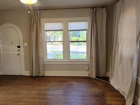 Perfect for a family room or hosting friends!