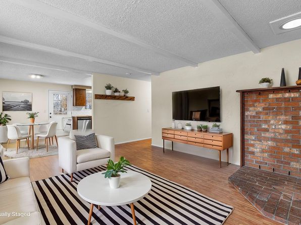 1411 Newport Ave, Bend, OR 97703