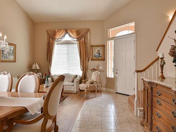 4th image of 525 Bella Calais Way