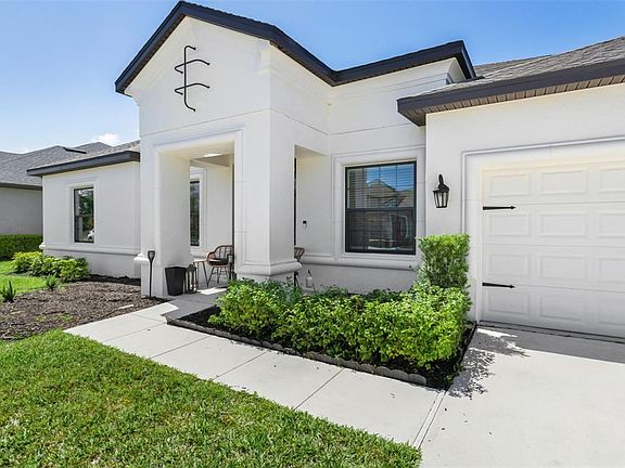 4th image of 4520 POND BROOK COURT