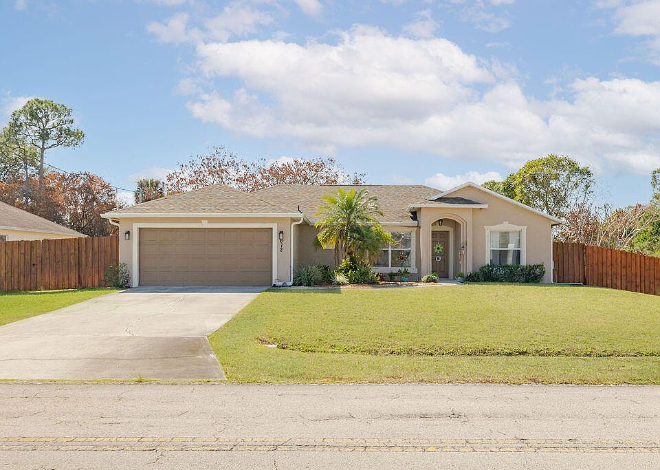 1st image of 672 SW Paar Drive