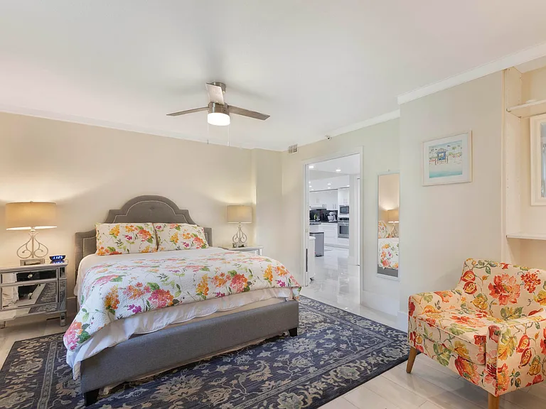 955 Egret Cir #102 — Photo 16
