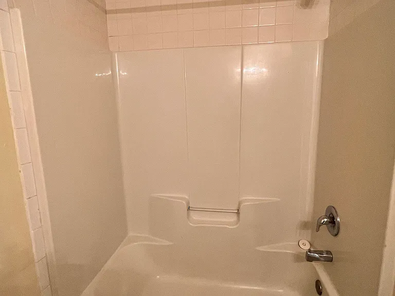 2908 Garfield St — Photo 5