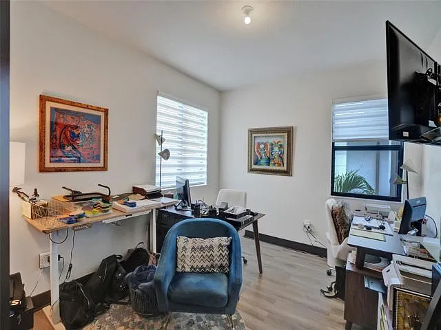 15501 NW 88th Ave — Photo 13
