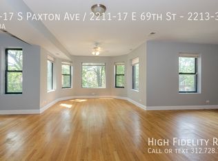 6901 S Paxton Ave #2213-3, Chicago, IL 60649