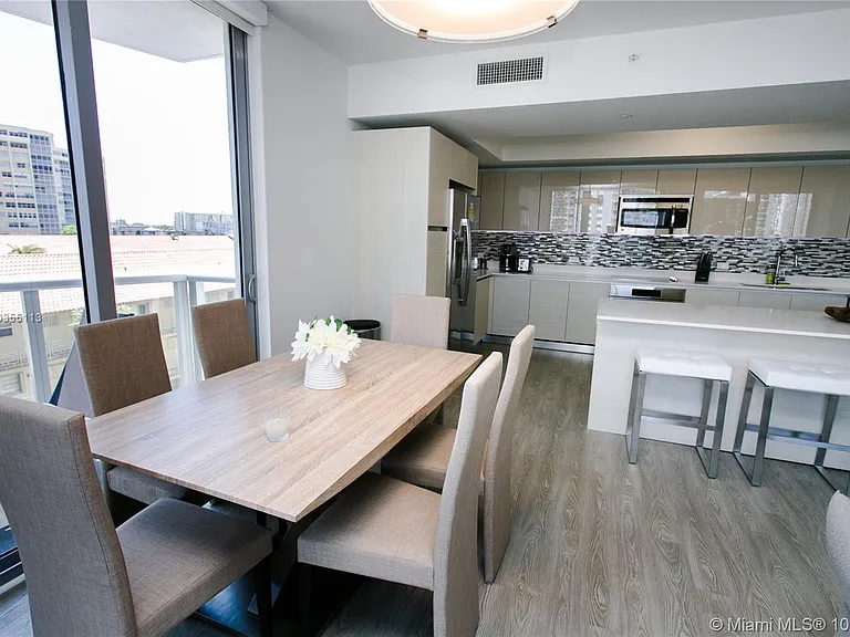 2600 E Hallandale Beach Blvd #T501 — Photo 11